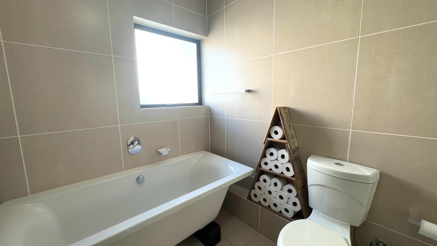 To Let 2 Bedroom Property for Rent in De Velde Western Cape
